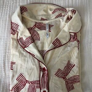 Soma White and Red Bow Pattern Top and Pants